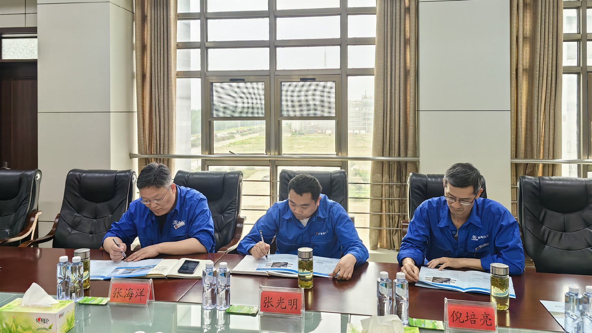 1684398485995070.jpg 1684398485995070.jpg