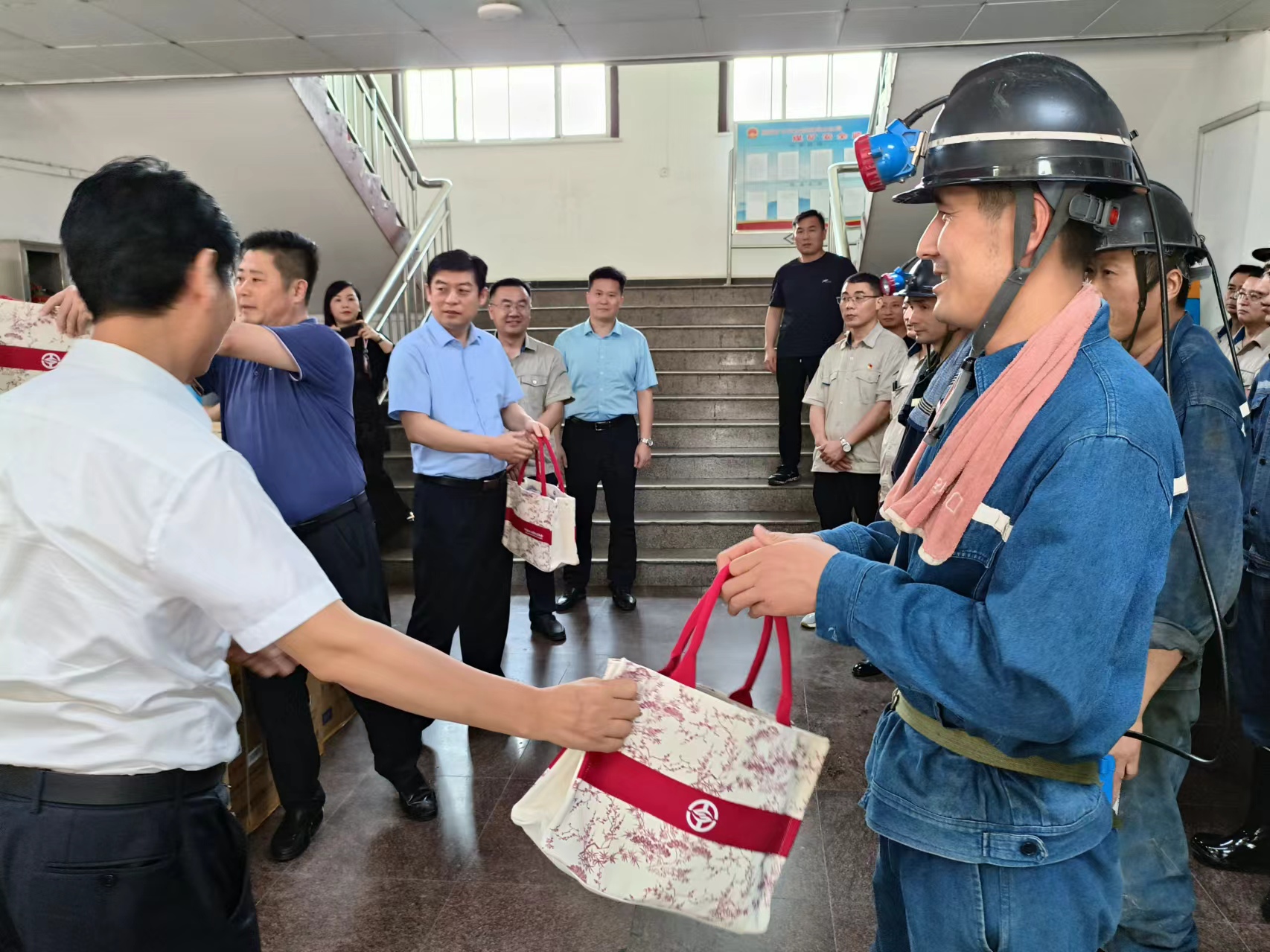 1720172084116011.jpg 1720172084116011.jpg