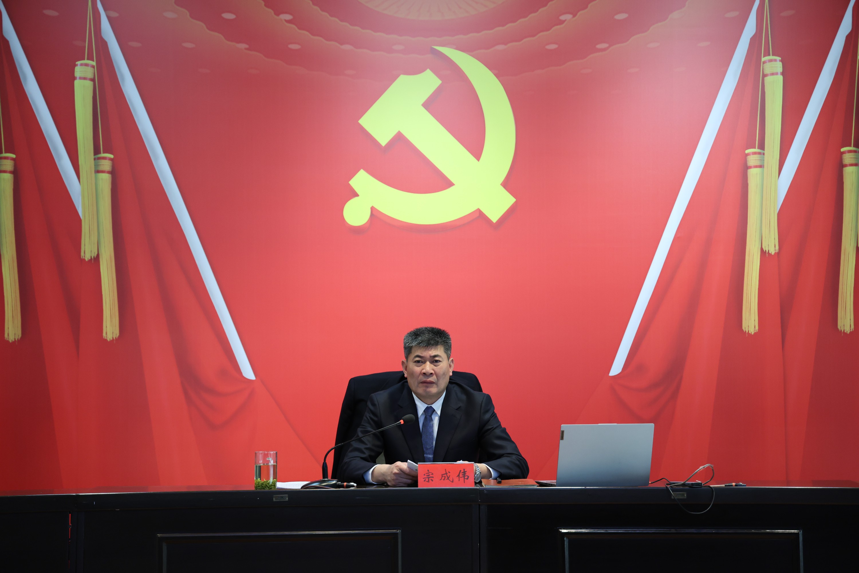 1738833383608581.jpg 1738833383608581.jpg