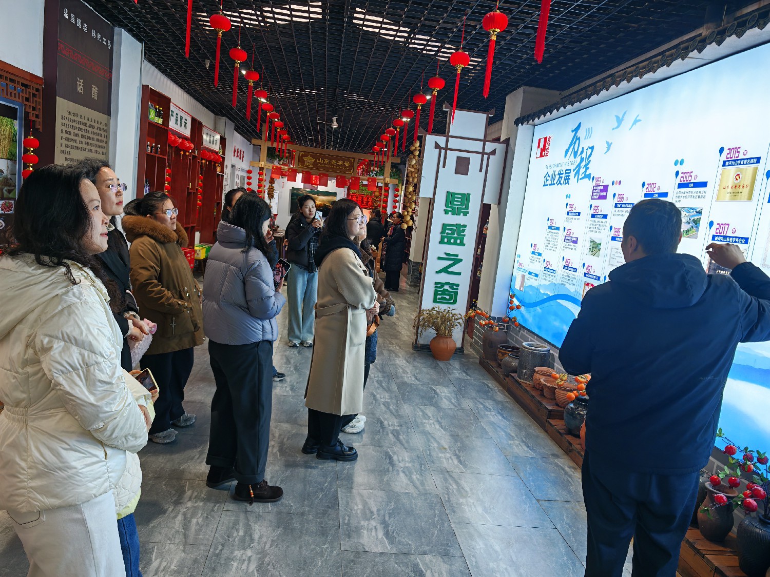 辰龍集團(tuán)三八婦女節(jié)主題活動(dòng)圓滿舉辦