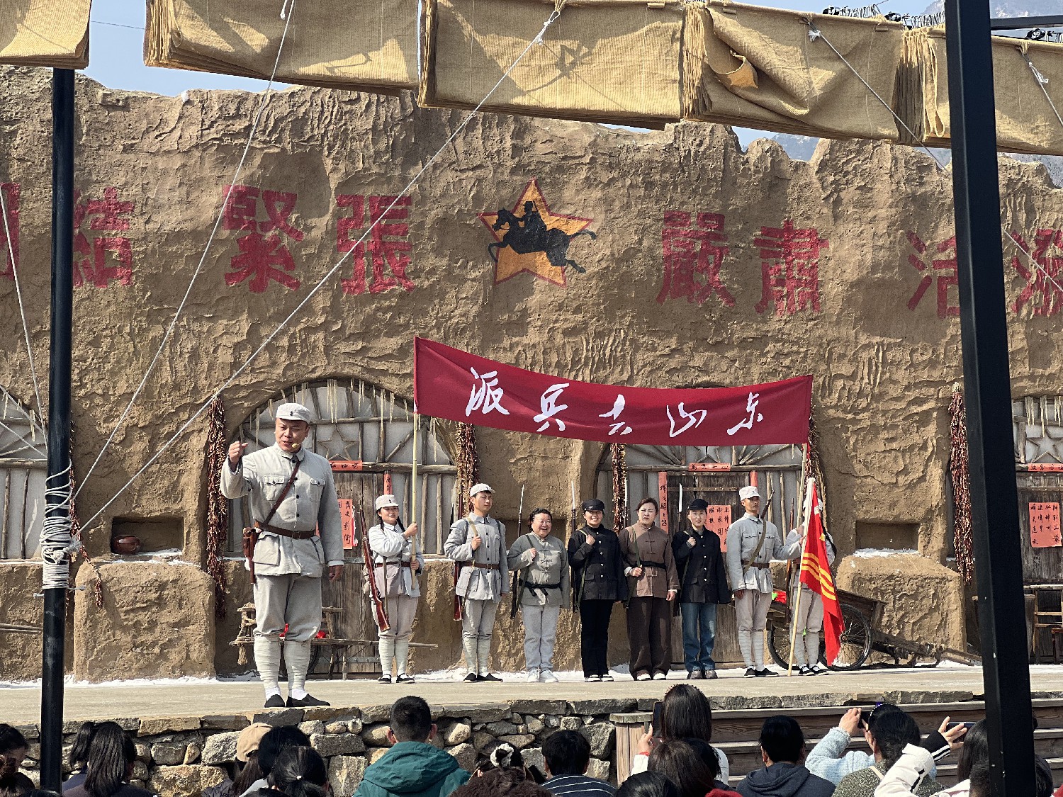 東大煤礦開展女職工研學活動，激發(fā)巾幗力量